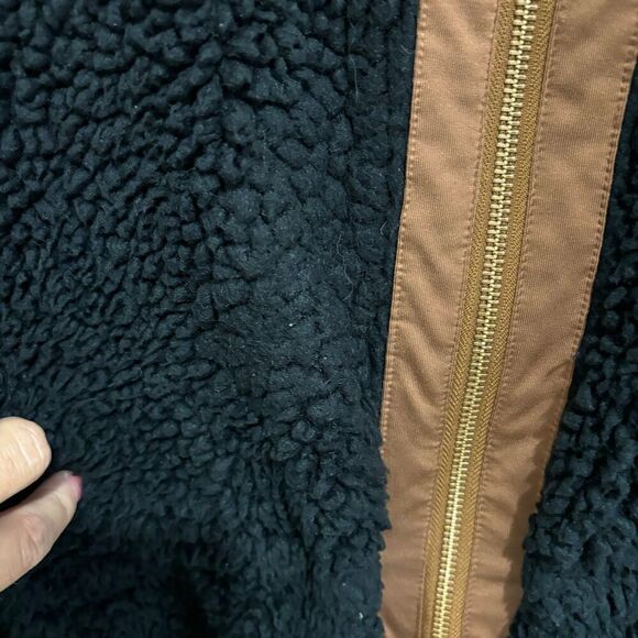 Summersalt The High Pile Full Zip Sherpa Jacket - Picture 5 of 12